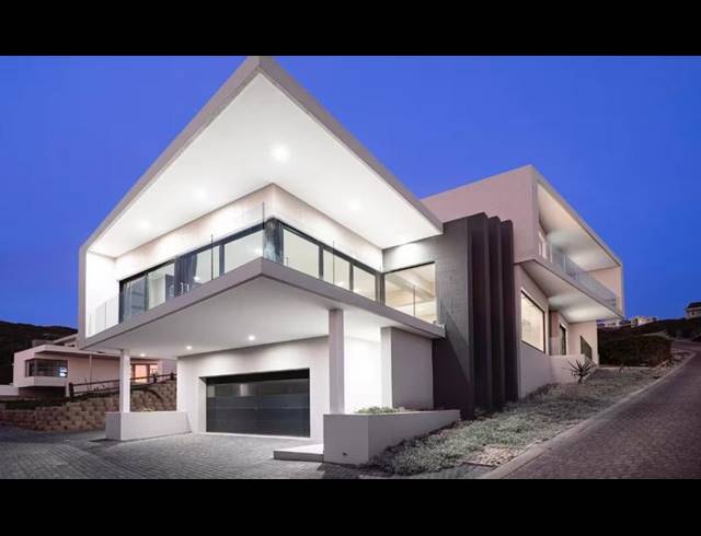 4 BEDROOM HOUSE FOR SALE IN PINNACLE POINT GOLF ESTATE